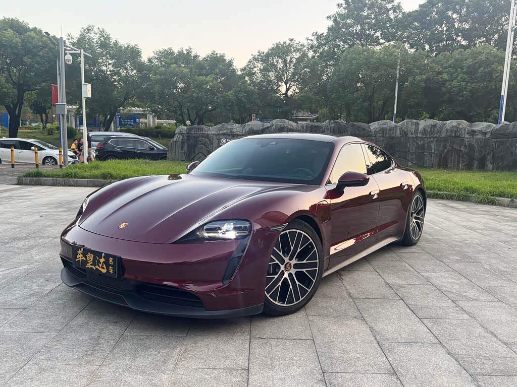 Porsche Taycan