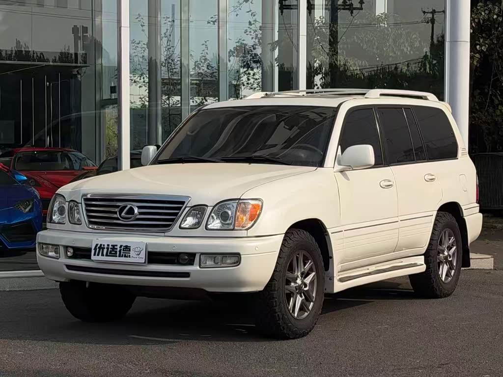 Lexus LX