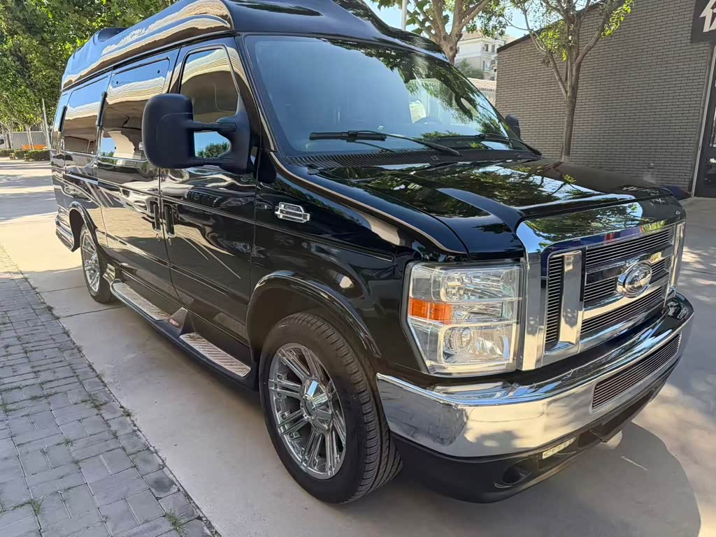 Ford E350