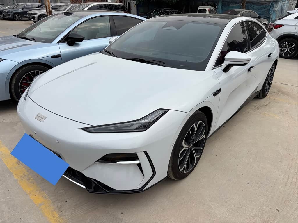 Geely Galaxy Galaxy E8