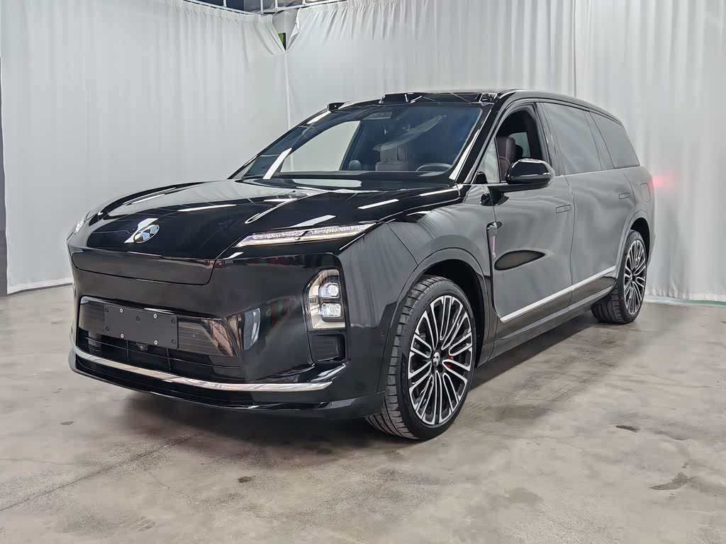 NIO ES8