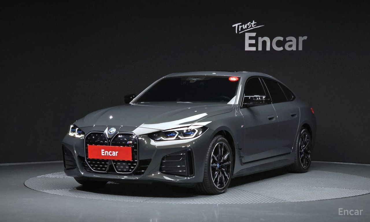 BMW i4