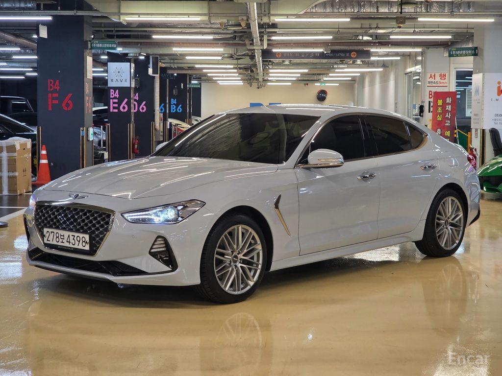 Genesis G70