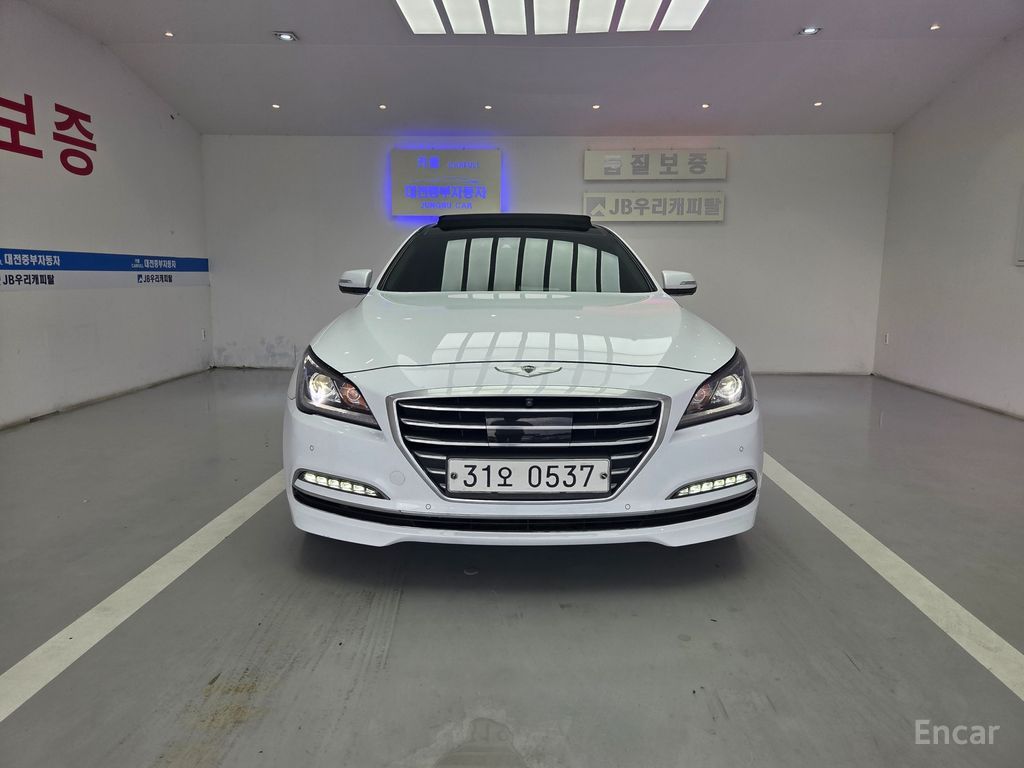 Hyundai Genesis