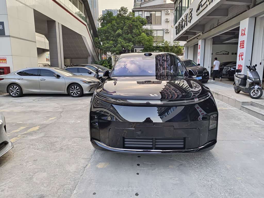 Li Auto L9