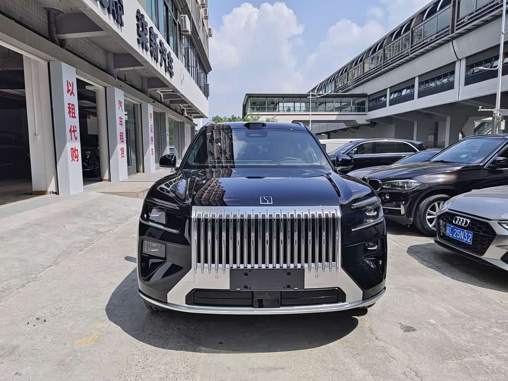 Zeekr 8X