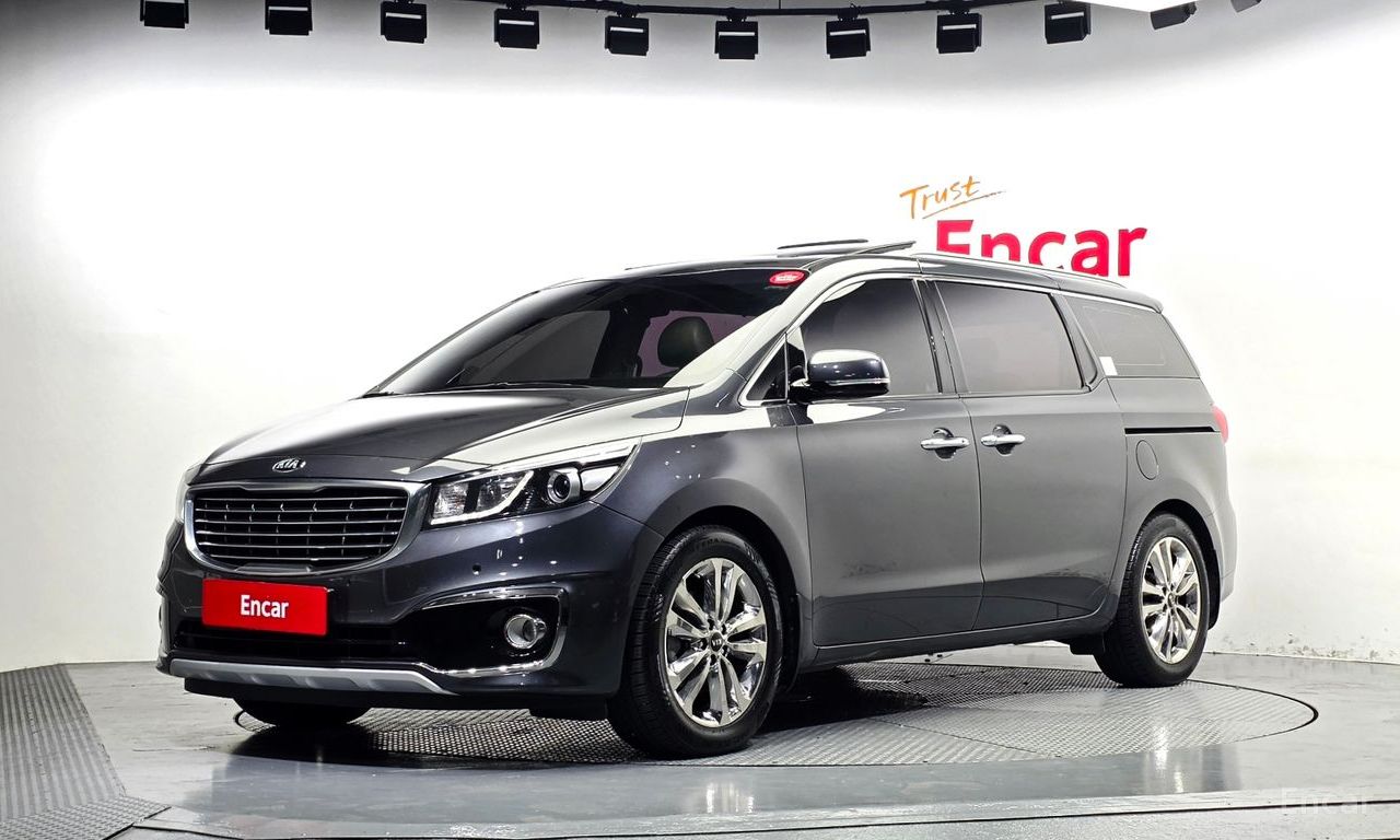 Kia Carnival