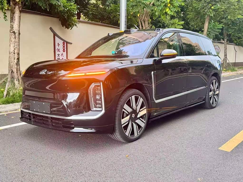 NIO ES9