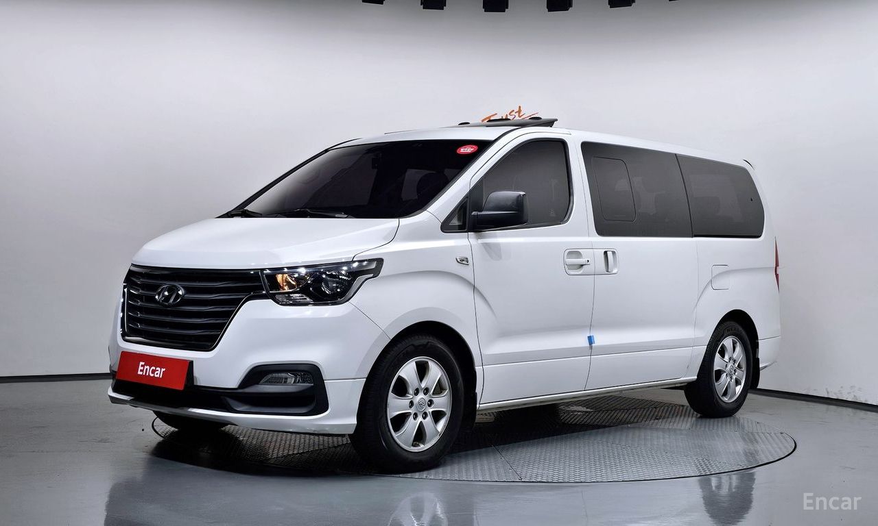 Hyundai Starex