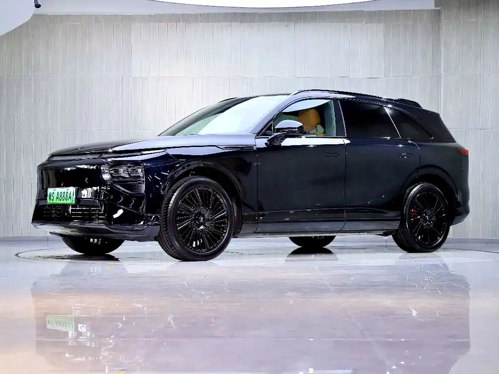 Xpeng G9