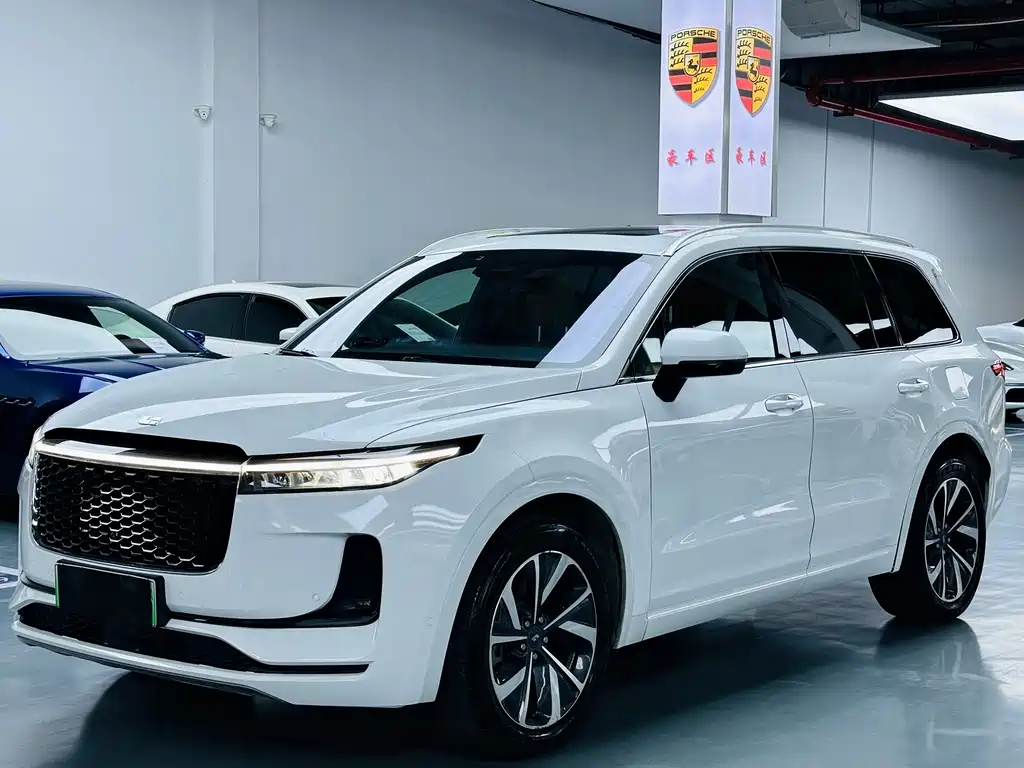 Li Auto ONE