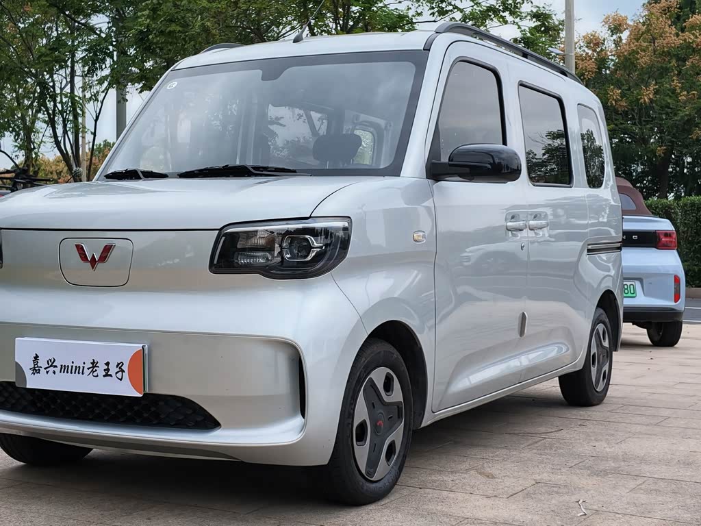Wuling Sunshine EV