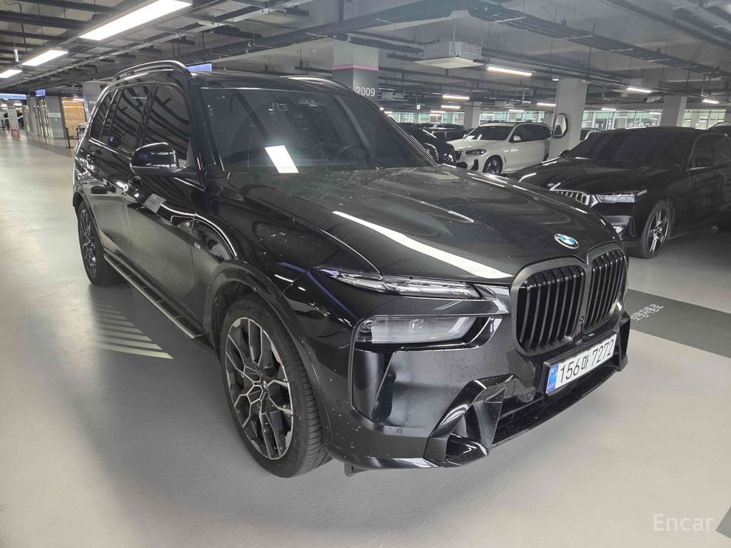 BMW X7