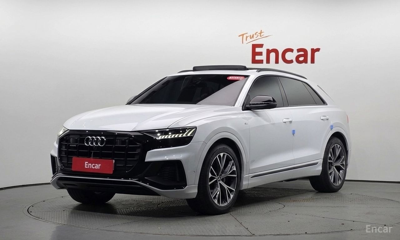 Audi Q8