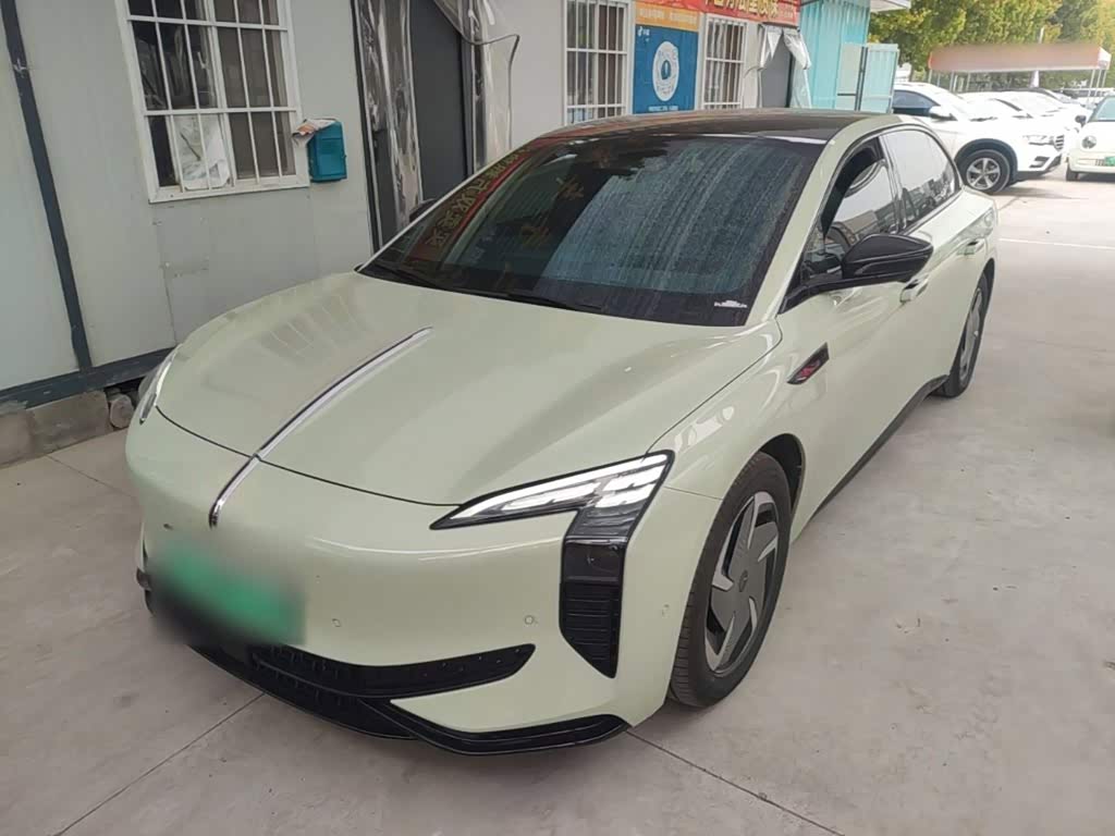 Hongqi EH7