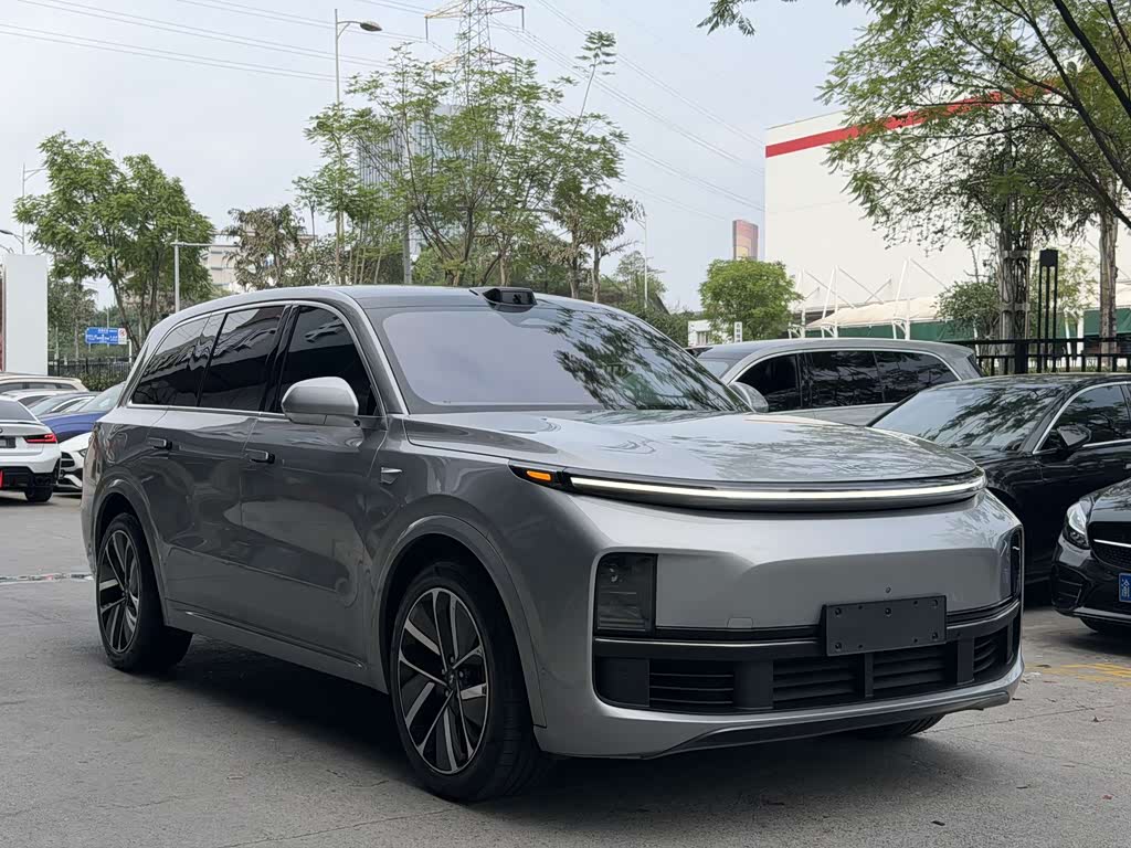 Li Auto L9