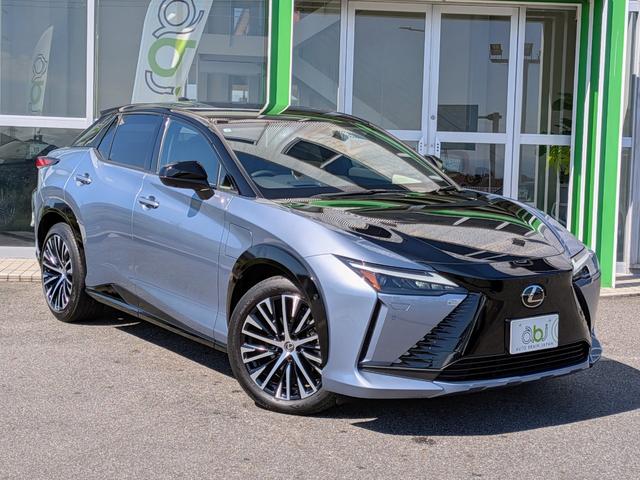 Lexus RZ