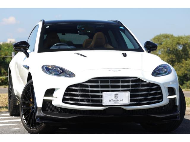 Aston Martin DBX