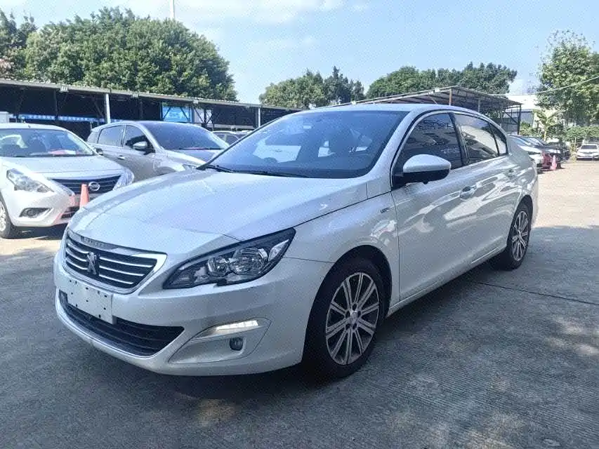 Peugeot 408