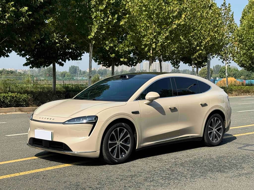 Luxeed R7