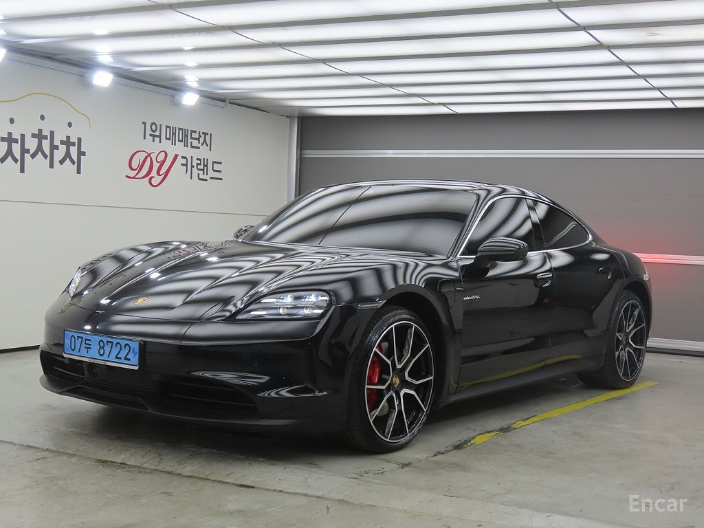 Porsche Taycan