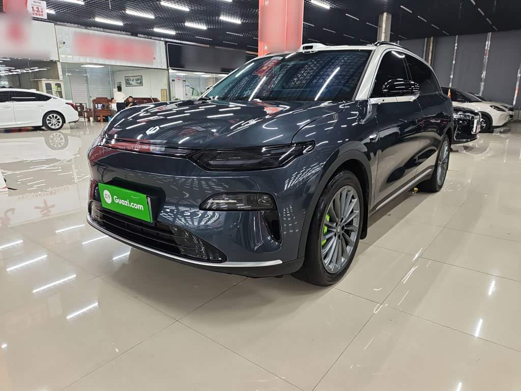 Leapmotor C11