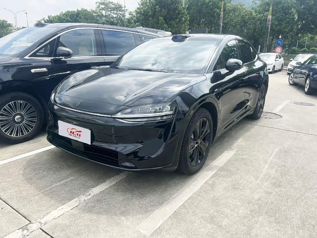 Luxeed R7