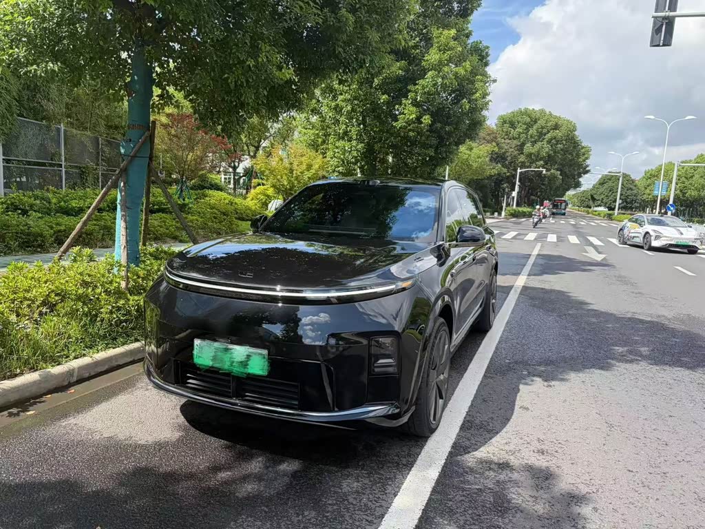 Li Auto L9