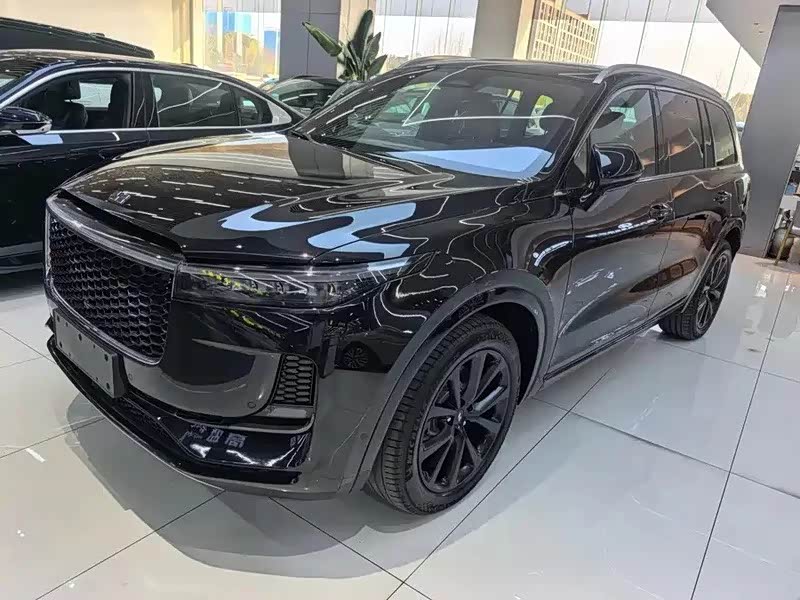 Li Auto ONE