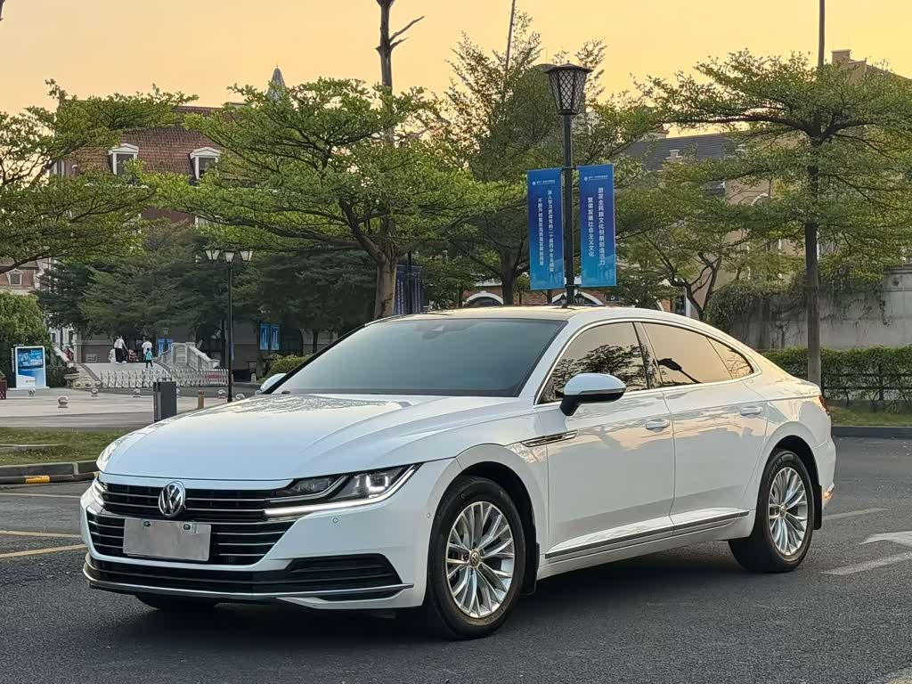 Volkswagen FAW - Passat CC