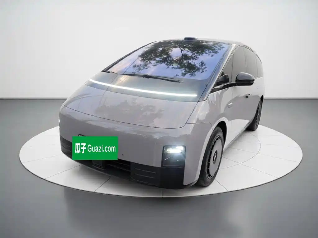 Li Auto MEGA
