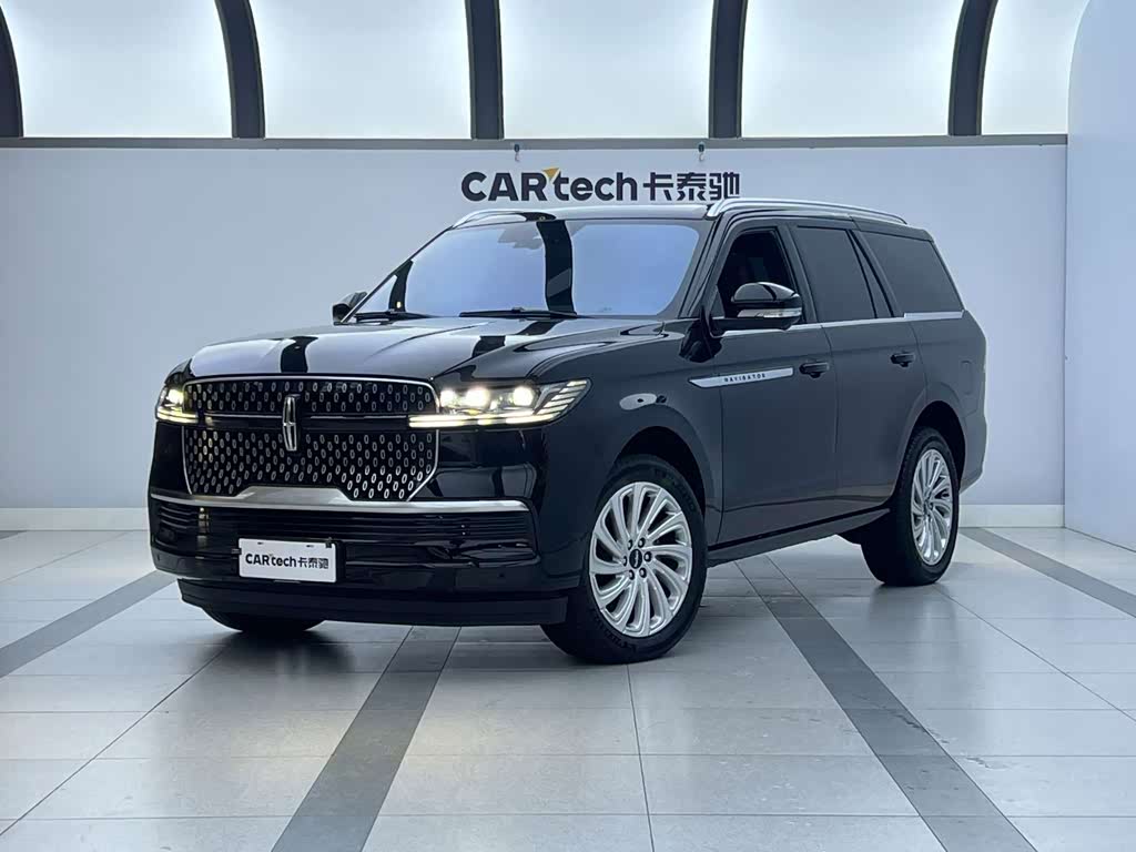 Lincoln Navigator