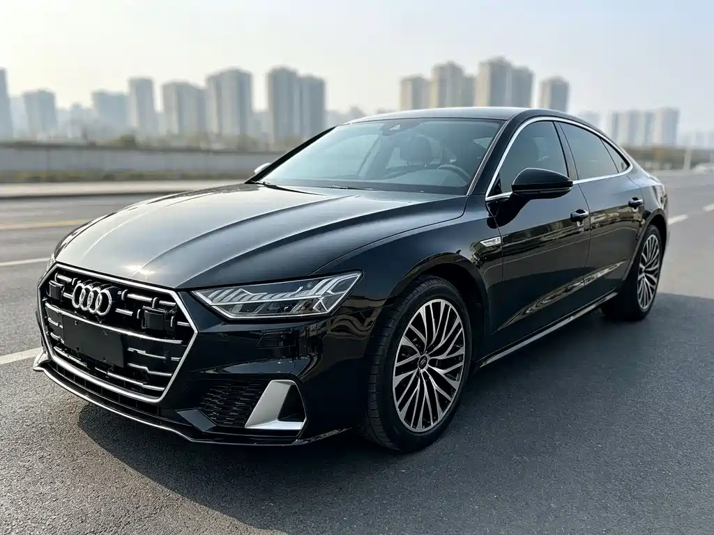 Audi A7L