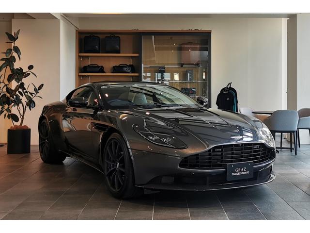 Aston Martin DB11
