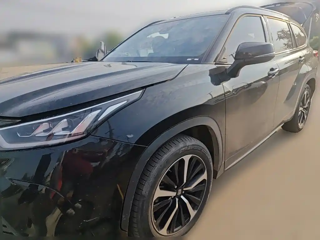 Toyota Crown Kluger