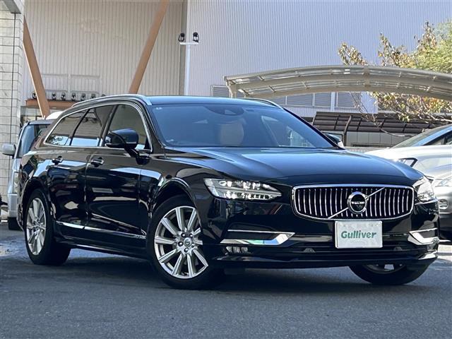 Volvo V90