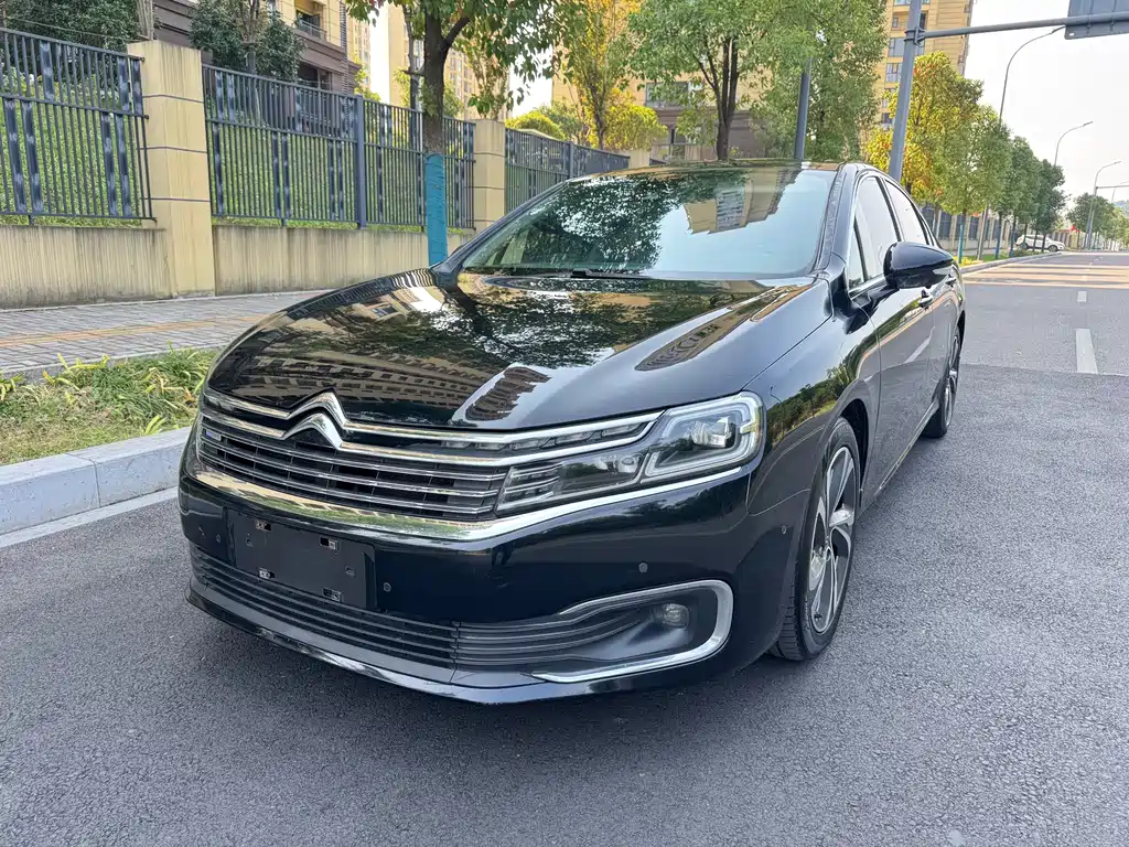 Citroen C6