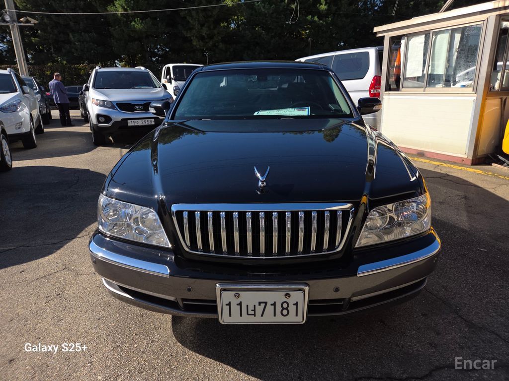 Hyundai Equus