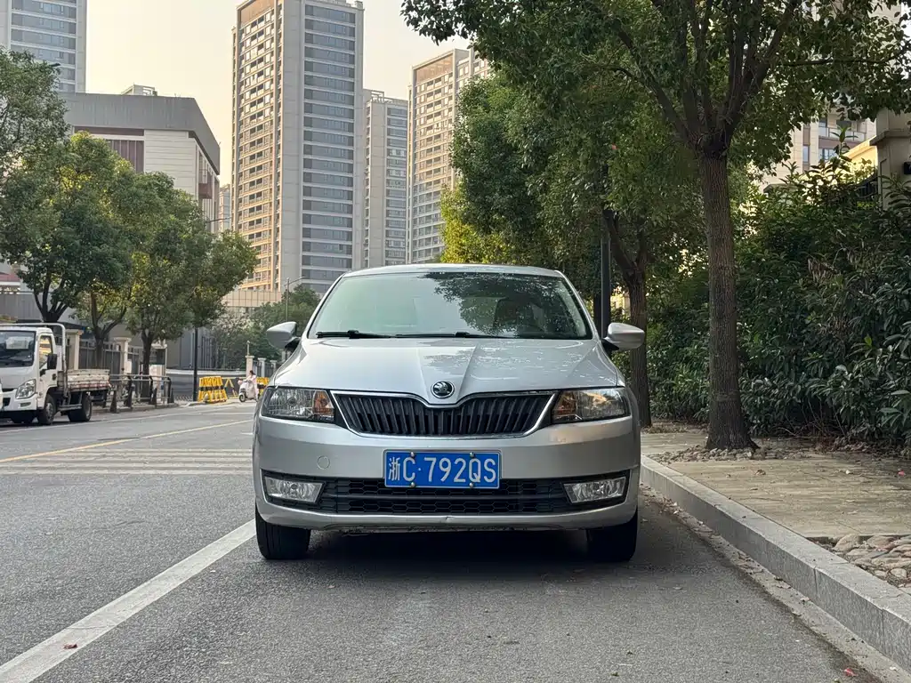 Skoda Rapid