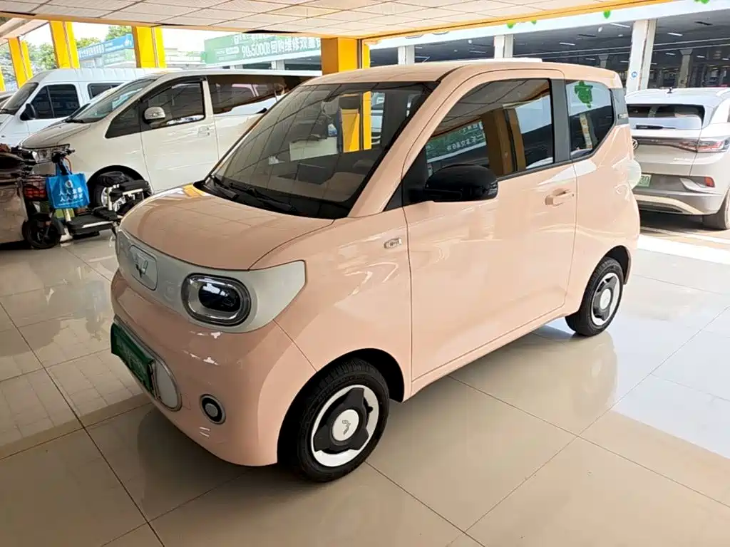 Wuling Mini EV
