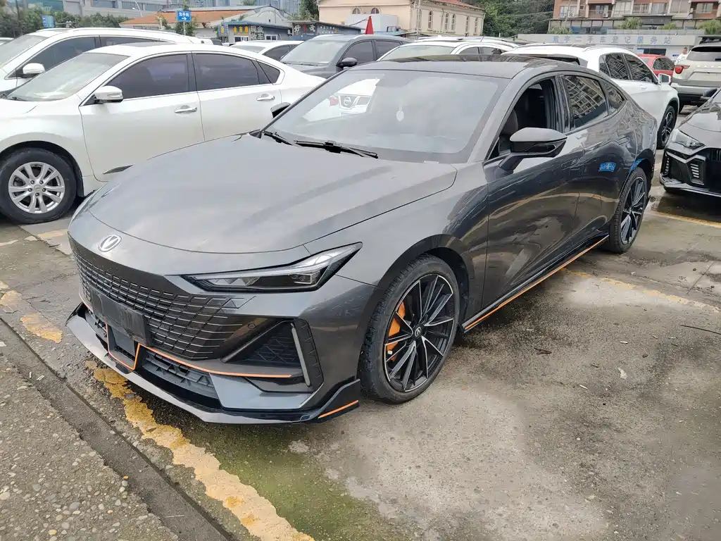 Changan UNI-V