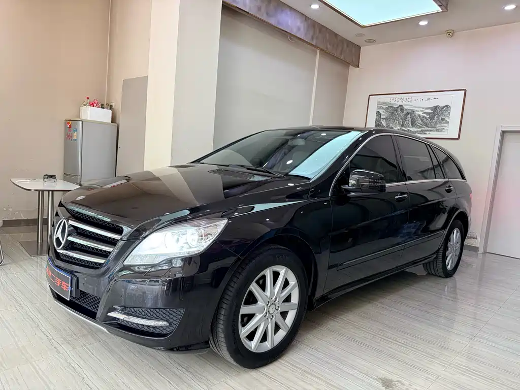 Mercedes-Benz R