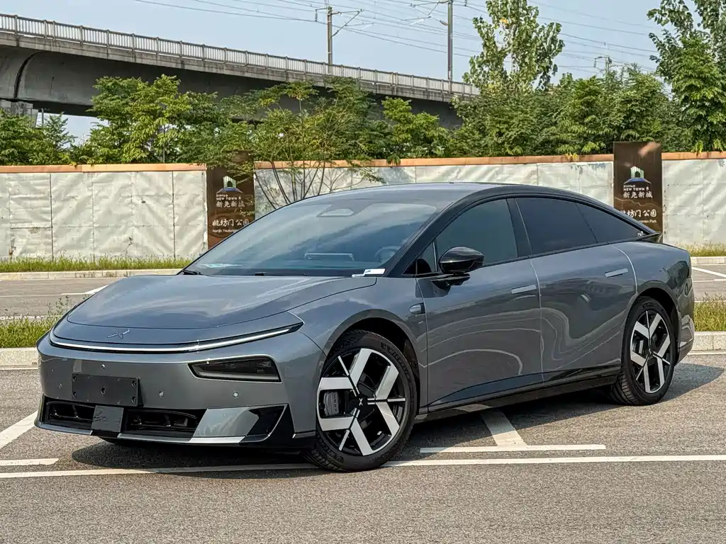 Xpeng P7