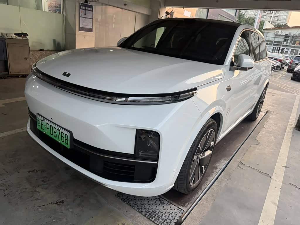 Li Auto L9