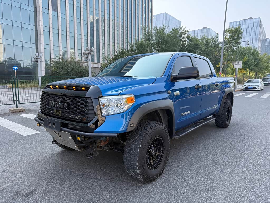Toyota Tundra