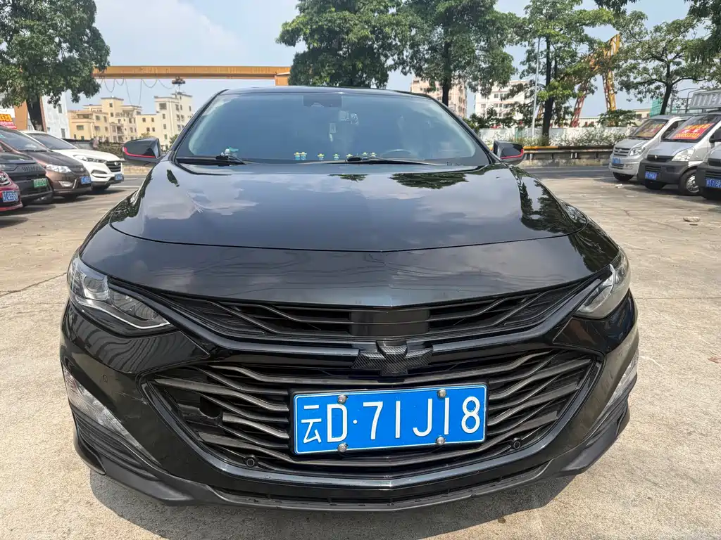 Chevrolet Malibu XL