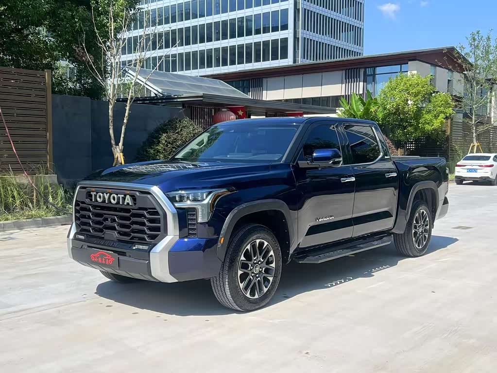 Toyota Tundra