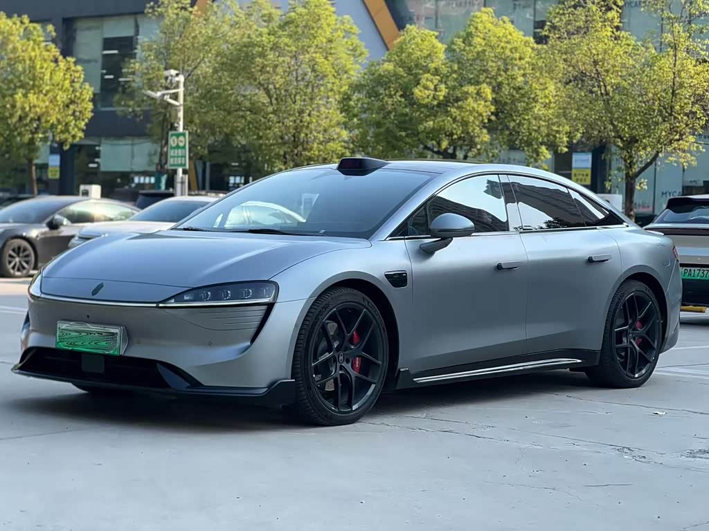 Luxeed S7