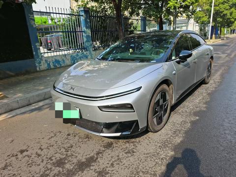 Xpeng P7