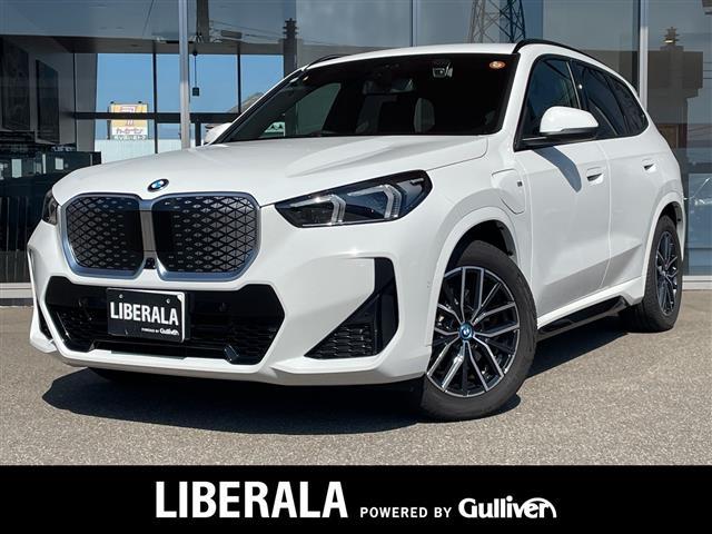 BMW iX1